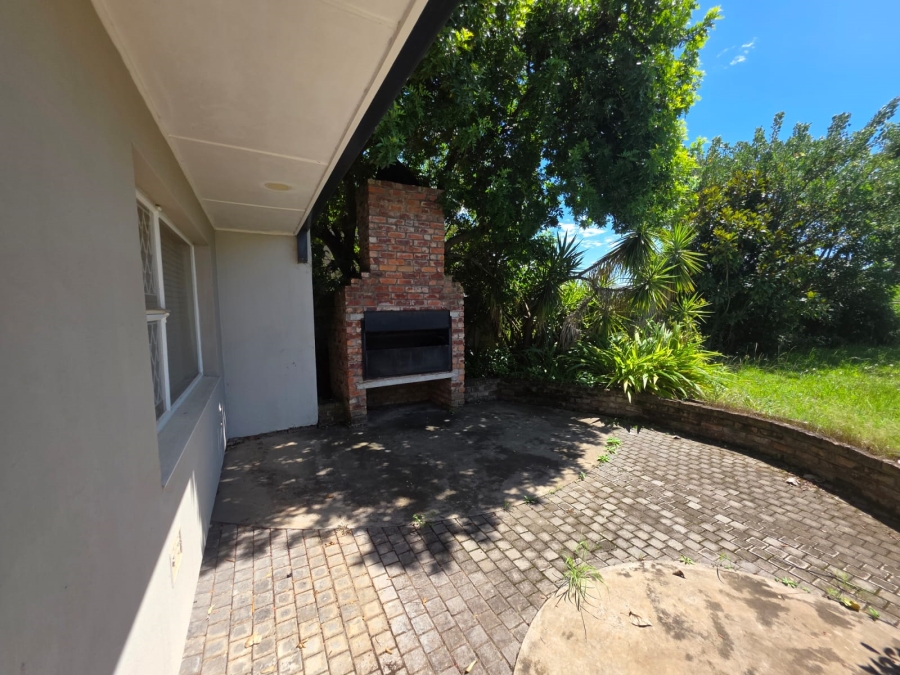 4 Bedroom Property for Sale in Fort Gale Eastern Cape